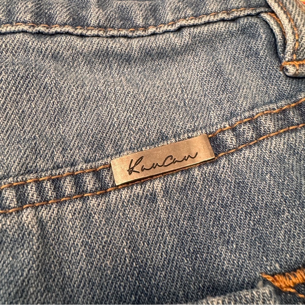 KanCan High Rise Mom Jean Shorts Womens Size 7 / 27 Distressed Cutoff Denim - Picture 7 of 9